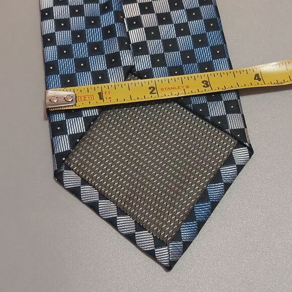 Chereskin Geometric Print Blue Neck Tie - Picture 4 of 6